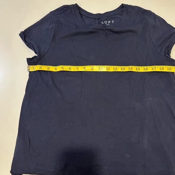 Loft Navy Knit Cuffed Short Sleeve Knit Shirt Size Large - Picture 4 of 5